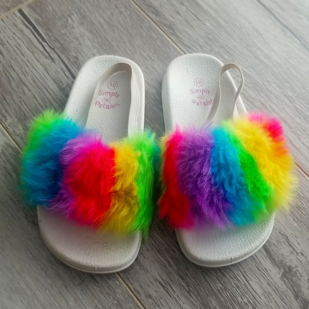 Furry sandals girl size 10